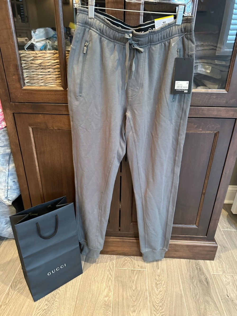 NWT! 90 Degree By Reflex Men's Gray Drawstring Jogger Pants. Size Small. New!
